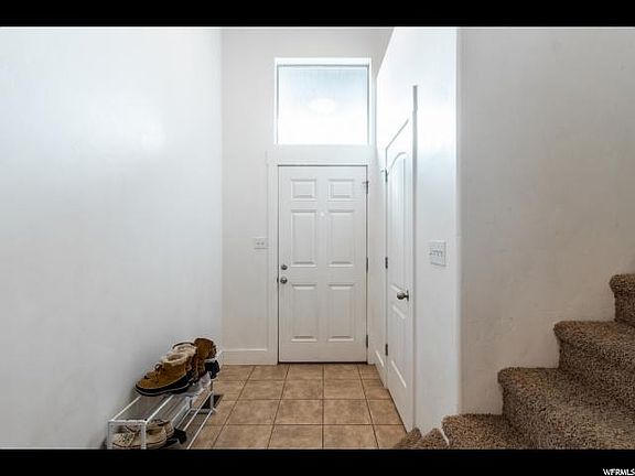 4th image of 2628 N Cypress Way #23