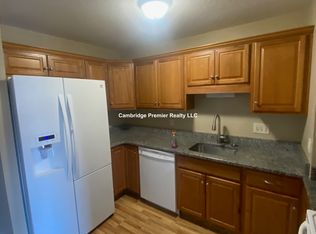 474 Broadway #8, Somerville, MA 02145
