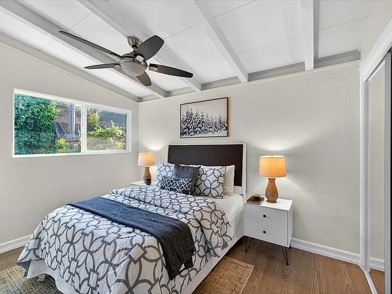 854 Lakewood Dr — Photo 10
