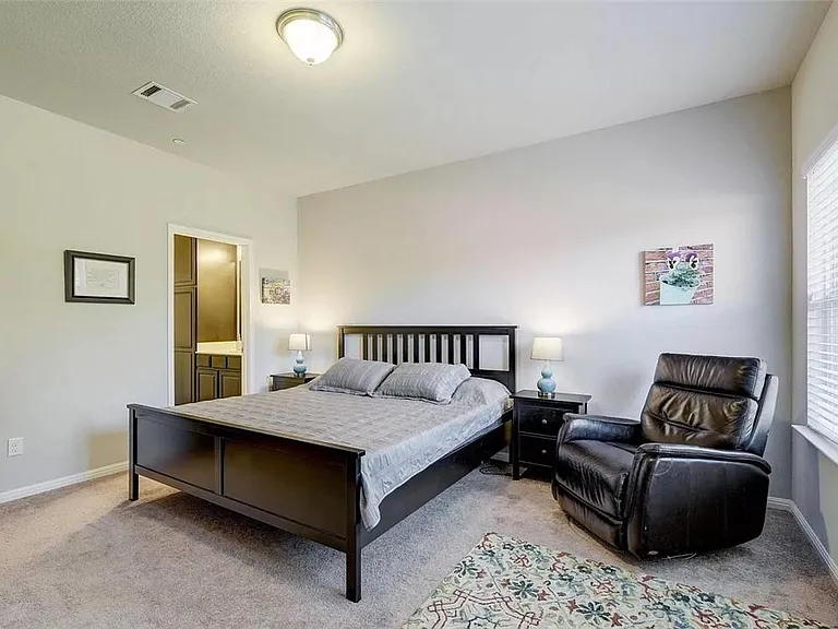 2304 S Lakeline Blvd #213 — Photo 12