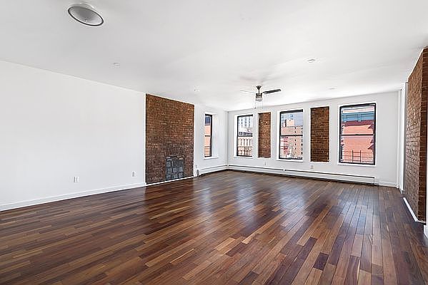 1st image of 1685 Lexington Ave #4