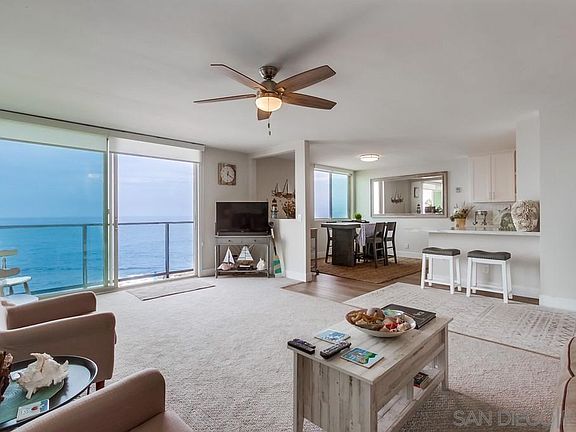 5th image of 909 Coast Blvd Unit 22