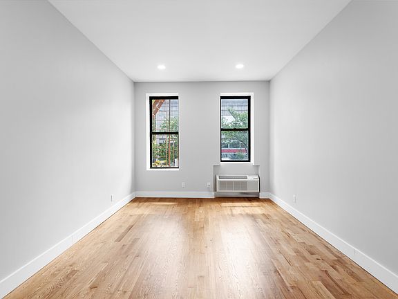4th image of 577 2nd Ave APT 26
