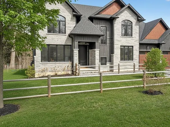 1095 Mineral Springs Rd, Ancaster, ON L9H 5E3