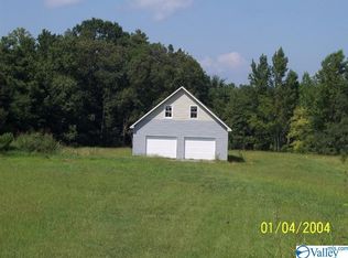 1804 Parker Rd SE, Hartselle, AL 35640