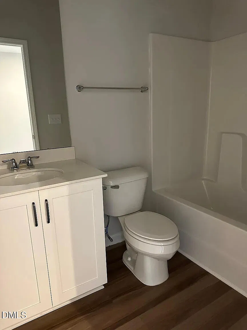 3 bed, 2.5 bath, $2,000 — Photo 3