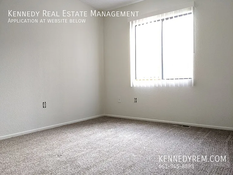 14212 Avon Dr — Photo 17