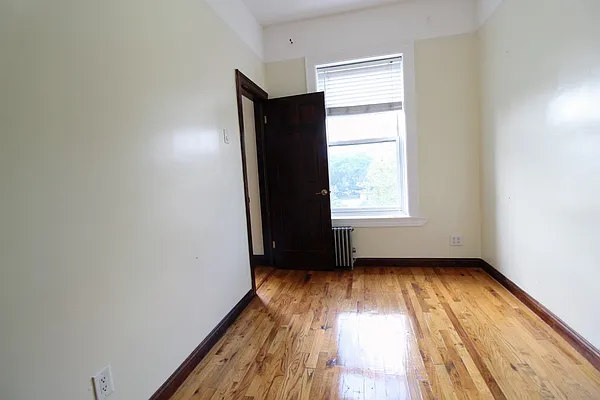 Rented by Compass | media 17