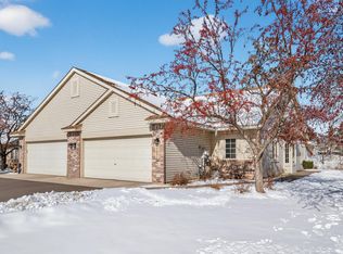367 Allen Ave, Little Canada, MN 55117
