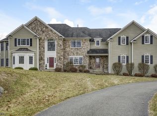 6 Larikat Ln, Sparta, NJ 07871