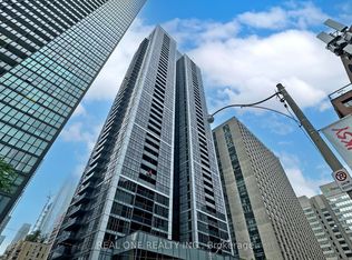 28 Ted Rogers Way #1509, Toronto, ON M4Y 2J4