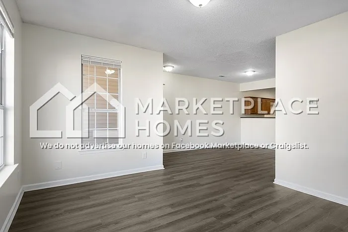 11352 Michelle Way — Photo 5
