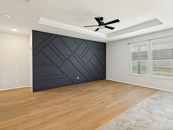 4th image of 5612 Apple Grove Way