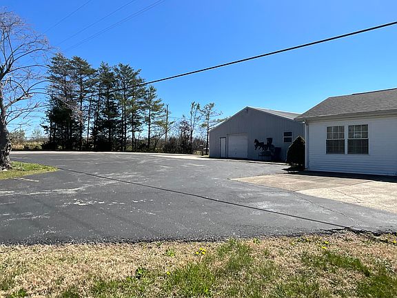 3rd image of 675 Slate Branch Rd