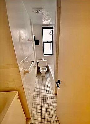 5th image of 506 Amsterdam Ave APT 4A