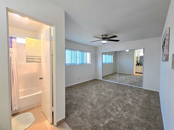 3rd image of 3621 Emerald St #41