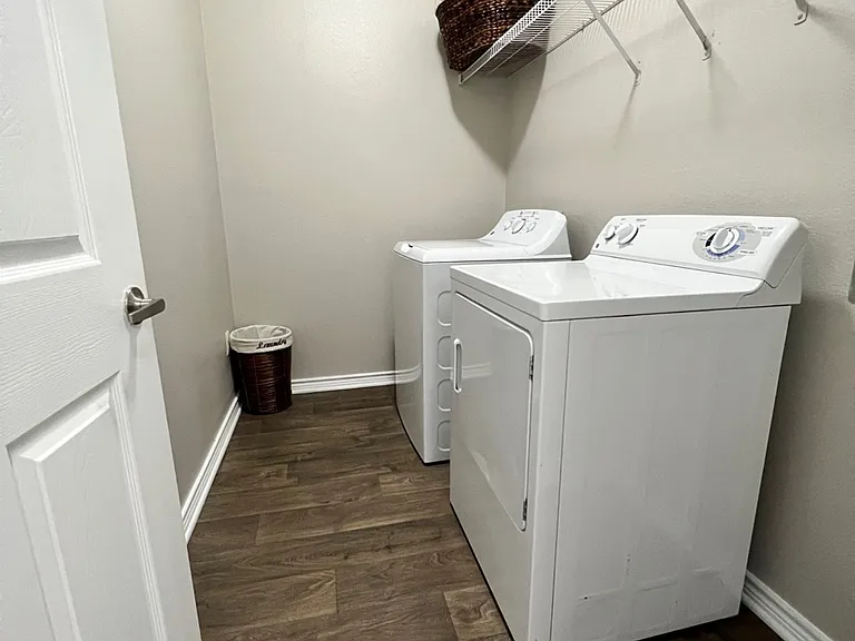 Westpoint at Scenic Vista Apartments — Photo 47