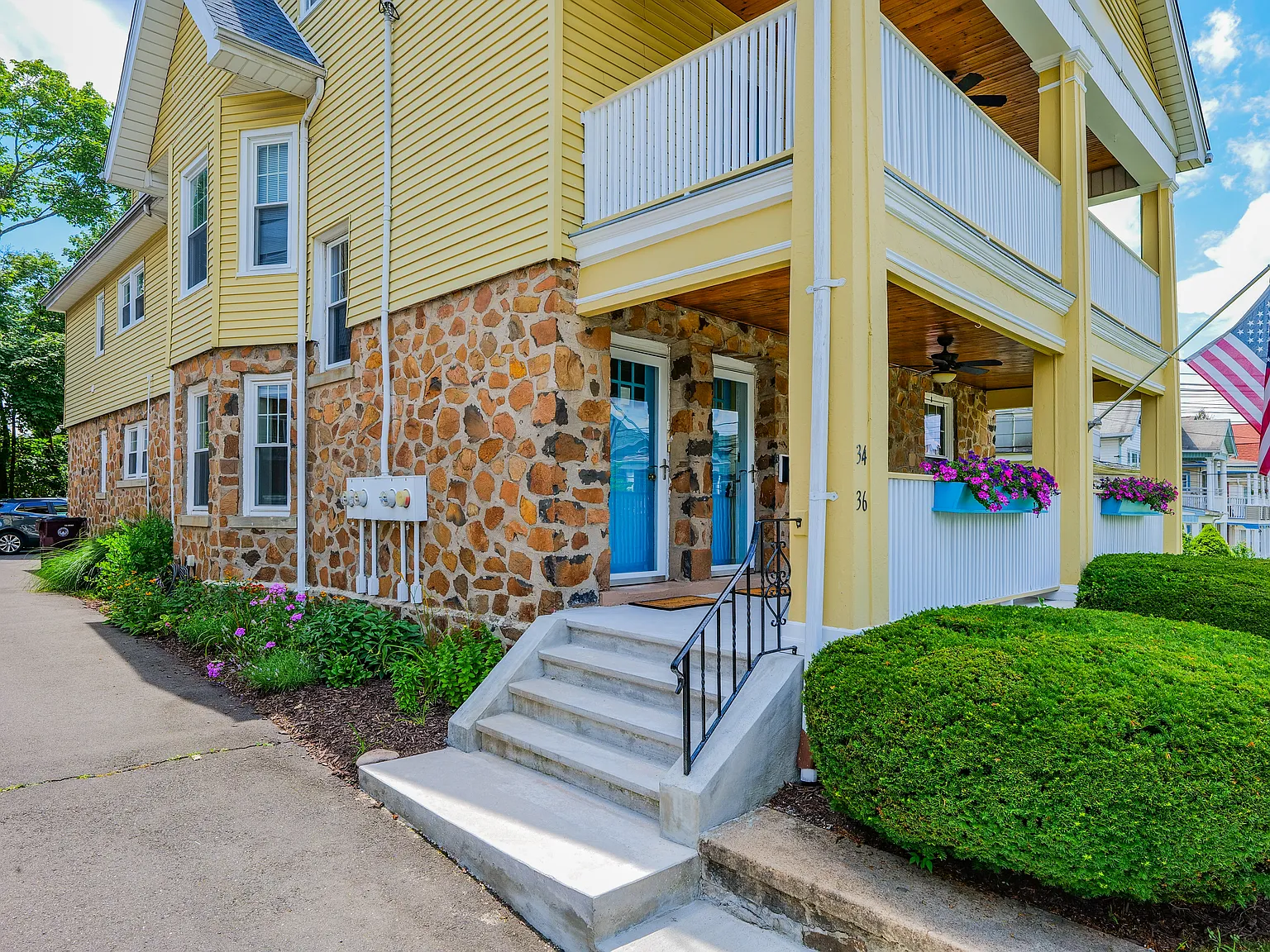 3 bed, 1600 sqft, $2,000 — Photo 4