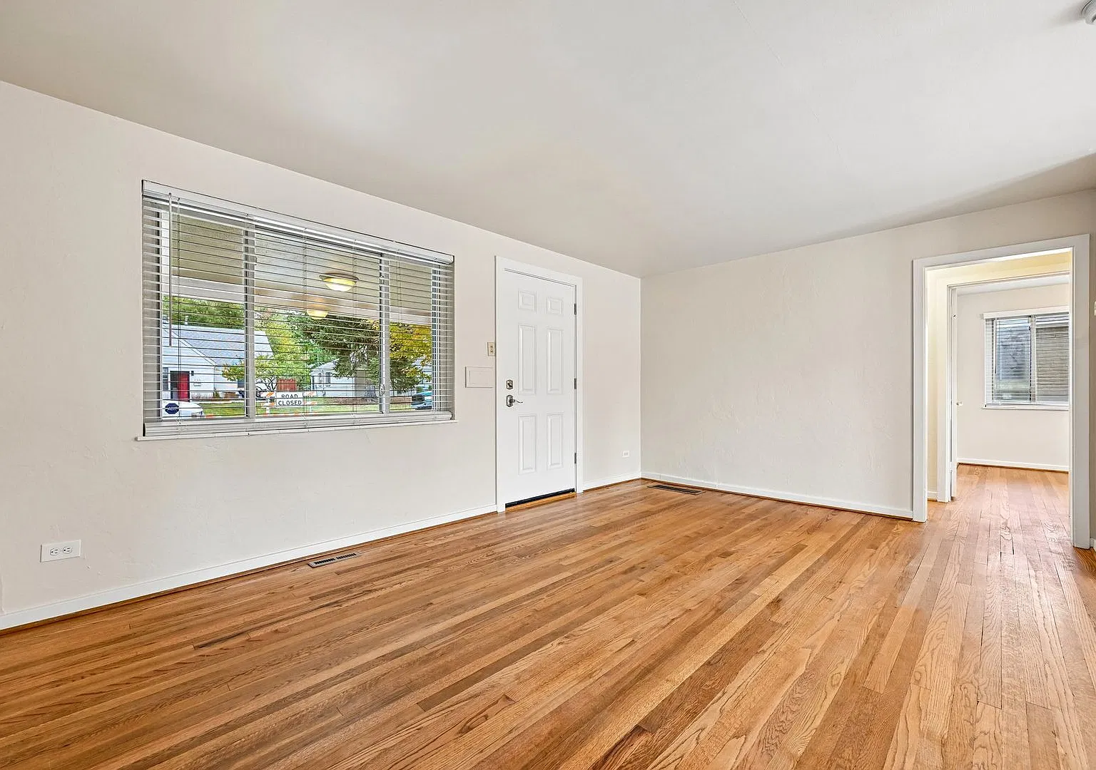 Charming 3-Bedroom Single-Family Rental Home in East Denver — Photo 3