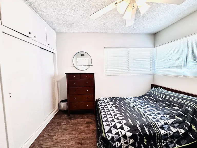 S William Miller Dr — Photo 26