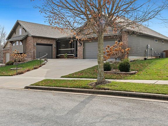 4th image of 1205 N Bay Meadow Court