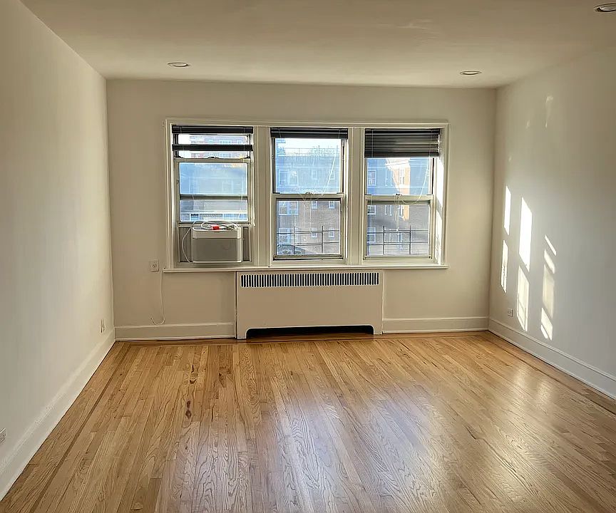 1st image of 5440 Netherland Ave APT D65