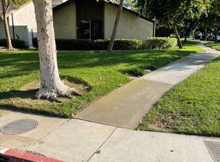 2 Windrow, Irvine, CA 92618