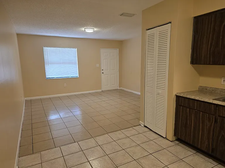 3421 Whittier St #B — Photo 13