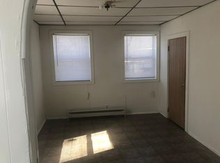 462 S Desplaines St #2, Joliet, IL 60436