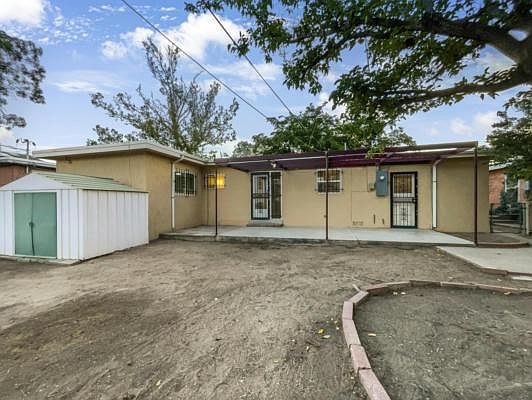 3rd image of 1209 Alcazar St NE #1B