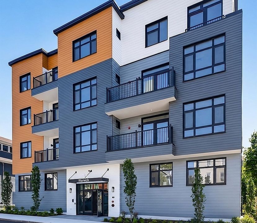 1st image of 13 Warwick St #302