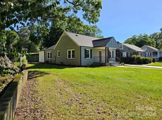 813 6th Ave NW, Hickory, NC 28601