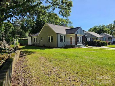 813 6th Ave NW, Hickory, NC, 28601
