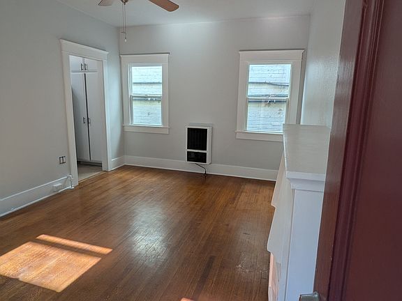 3rd image of 3509 E Broadway APT 6