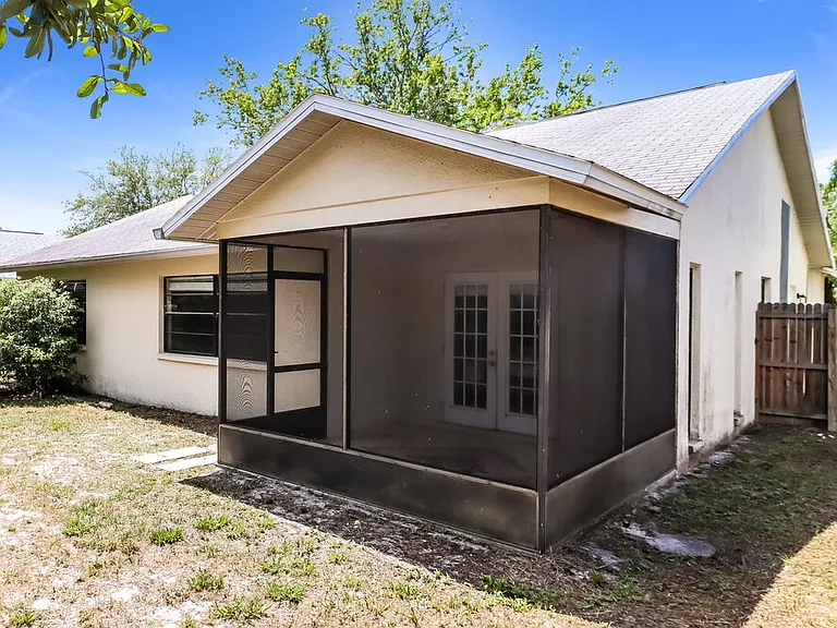 8030 Gabriel Dr — Photo 19