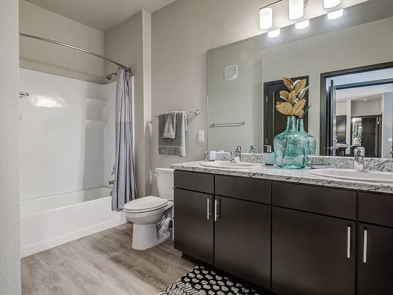 The Towne at Northgate — Photo 17