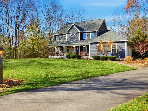 8 Whittier Drive, Bow, NH 03304