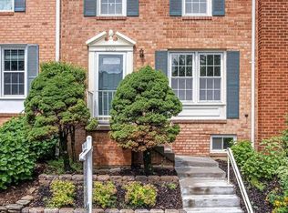 2330 Harleyford Ct, Reston, VA 20191