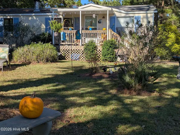230 Youpon Drive, Hubert, NC 28539