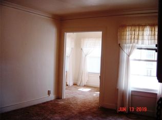 225 W William St APT 6, Decatur, IL 62522