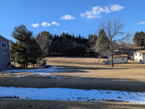 170 Lake Summerset Rd, Davis, IL 61019