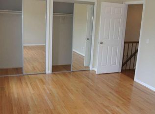 1451 Bluemont Ct #A, Herndon, VA 20170