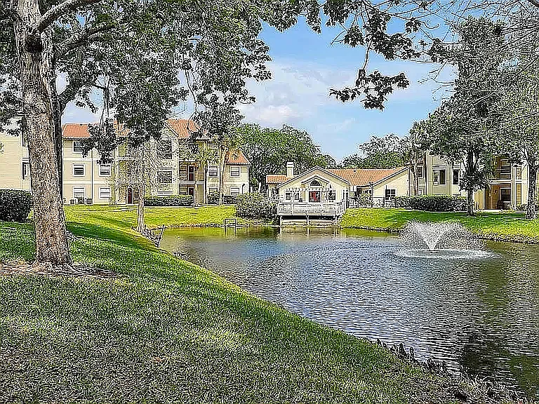 3008 Parkway Blvd #305 — Photo 18