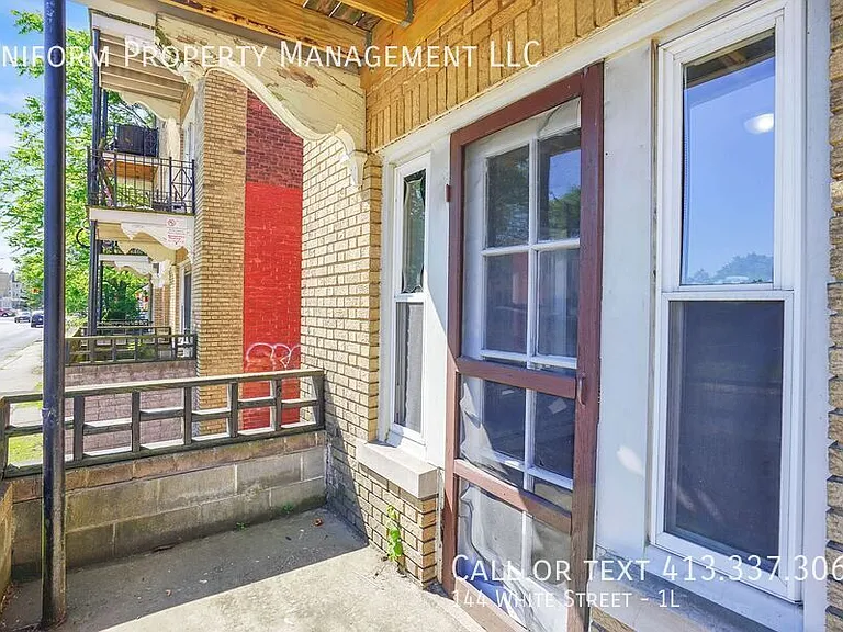 144 White St #1L — Photo 12