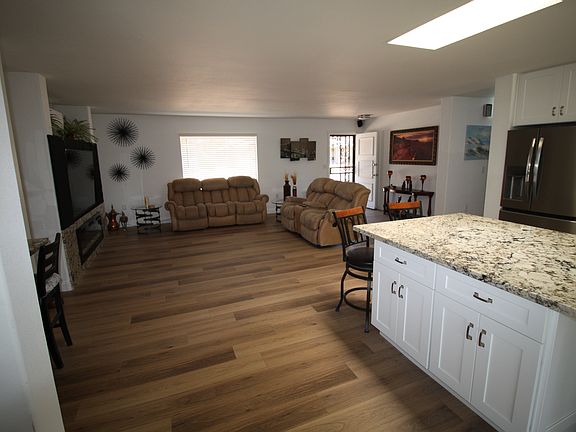 4th image of 10309 W Twin Oaks Dr