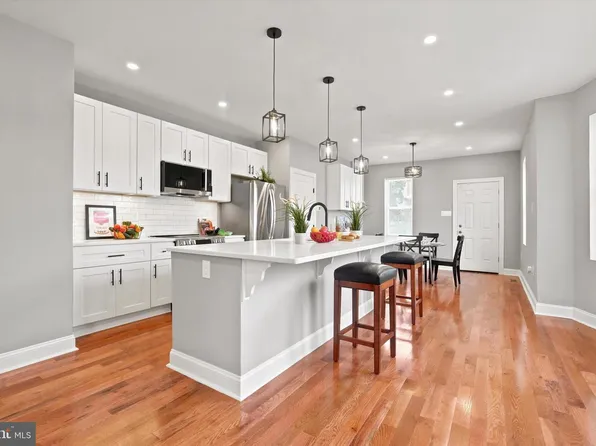 4248 Rhawn St, Philadelphia, PA 19136