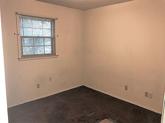 4th image of 311 Laverne Dr