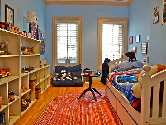 Rented by Level Group | media 6