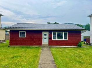 818 2nd St, Brilliant, OH 43913