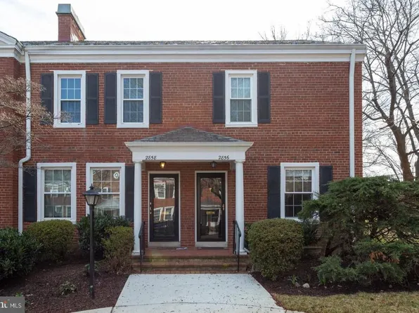2856 S Abingdon St, Arlington, VA 22206